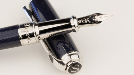 The Art of Elegance: Cleaning and Maintaining Your Fountain Pen