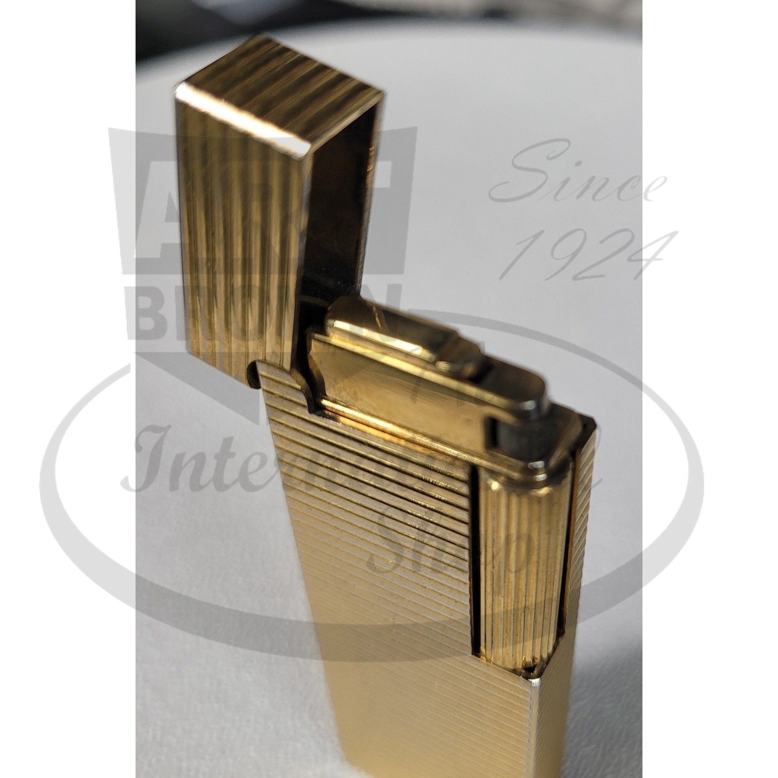Vintage Dunhill Rollagas Lighter Gold Horizontal Line Pattern Display Model
