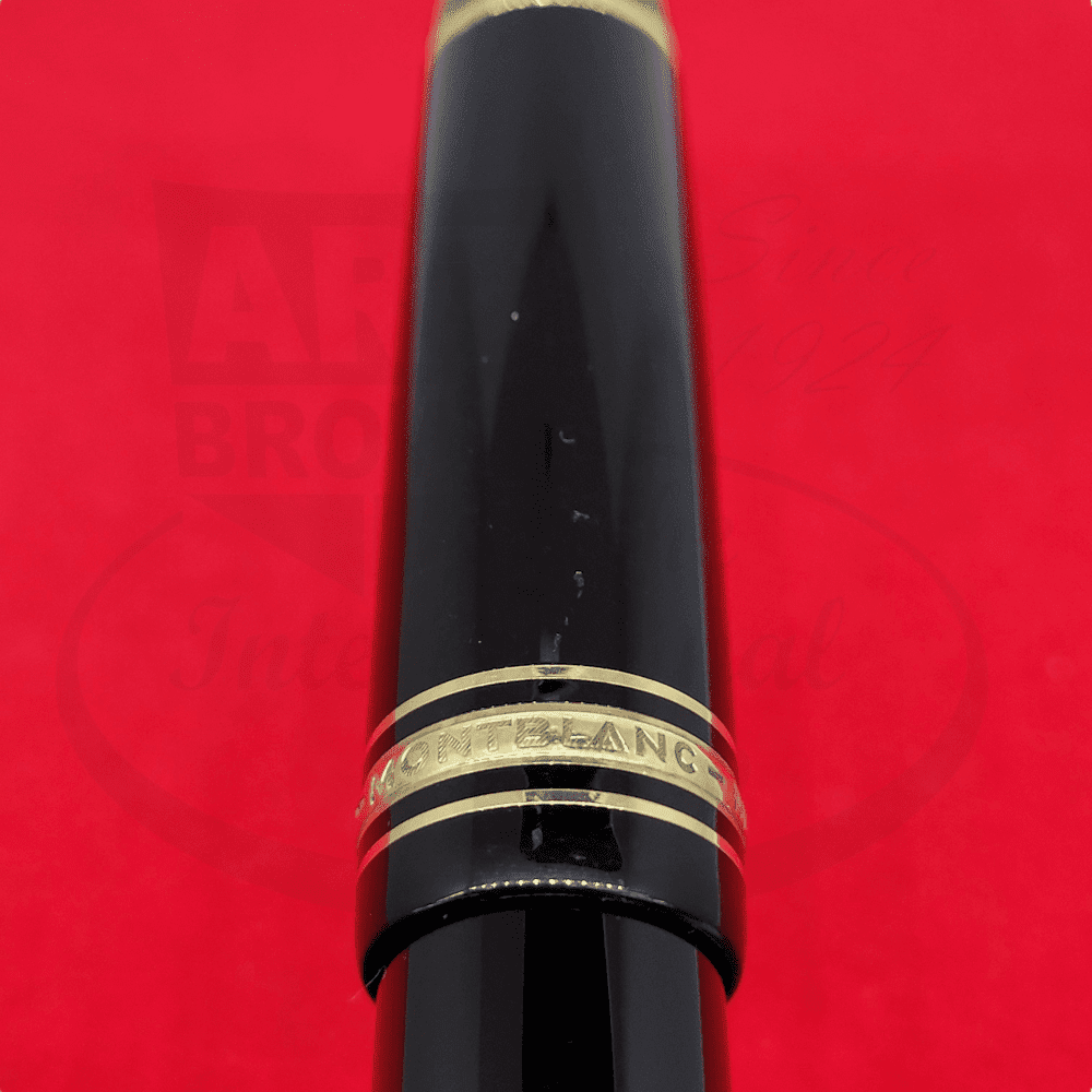 Preowned Montblanc Mesiterstuck 149 Black & Gold Oblique Fountain Pen